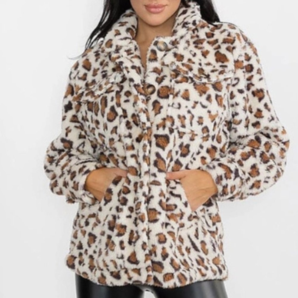 Animal Print Pocket Front Sherpa Jackets